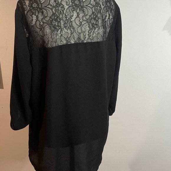 LADIES EXPRESS ELITE STRETCH BLACK AND LACE BLOUSE MEDIUM - Picture 8 of 11